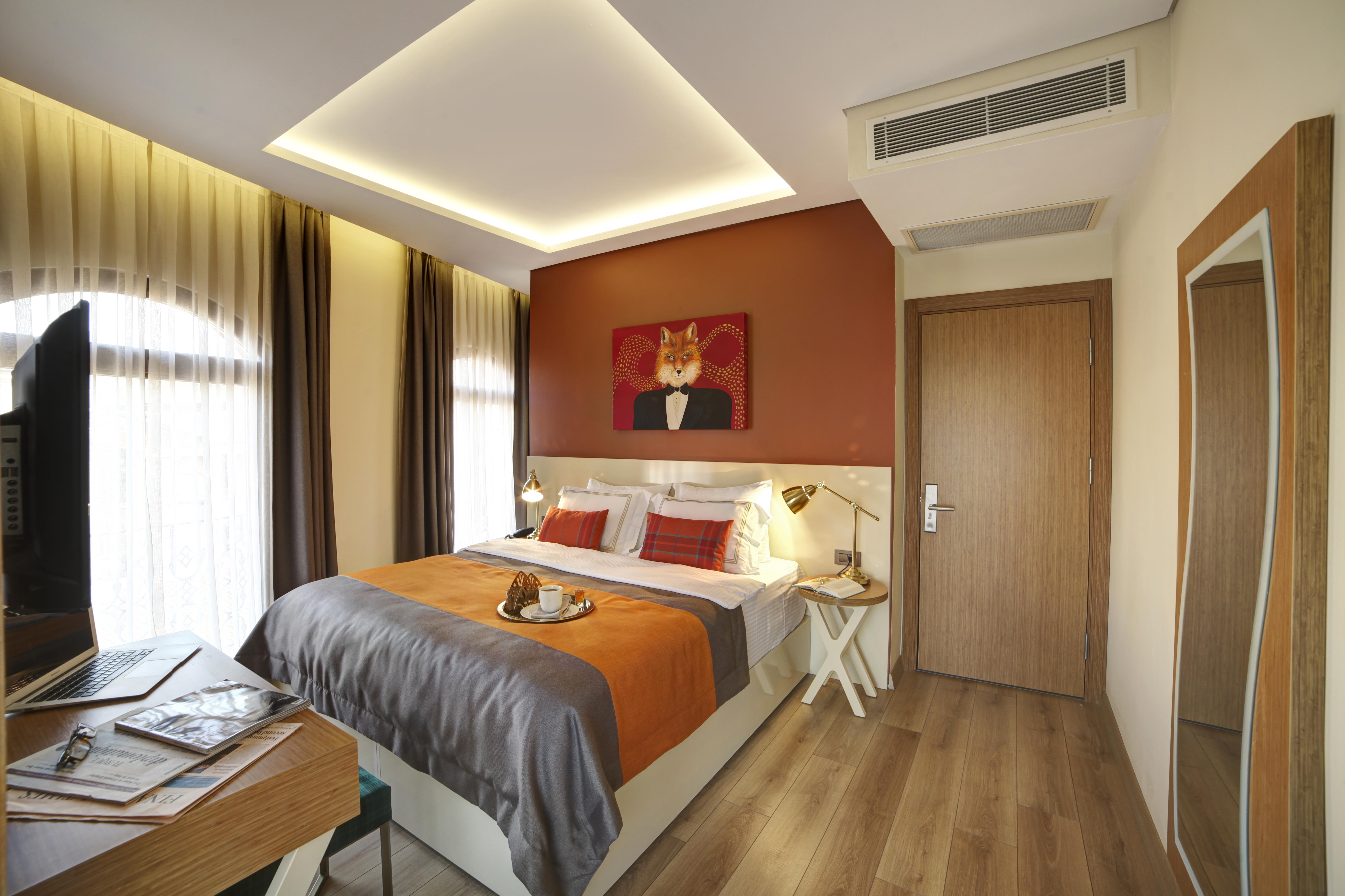 The Fox Отель 4*